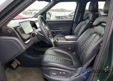 2022 Rivian R1S Launch Edition z USA, uszkodzony, nr VIN 7PDSGABL9NN000891